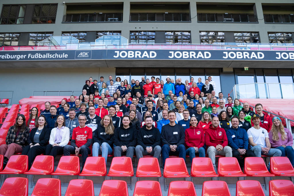 Gruppenbild von der Schutzschild Auftaktveranstaltung